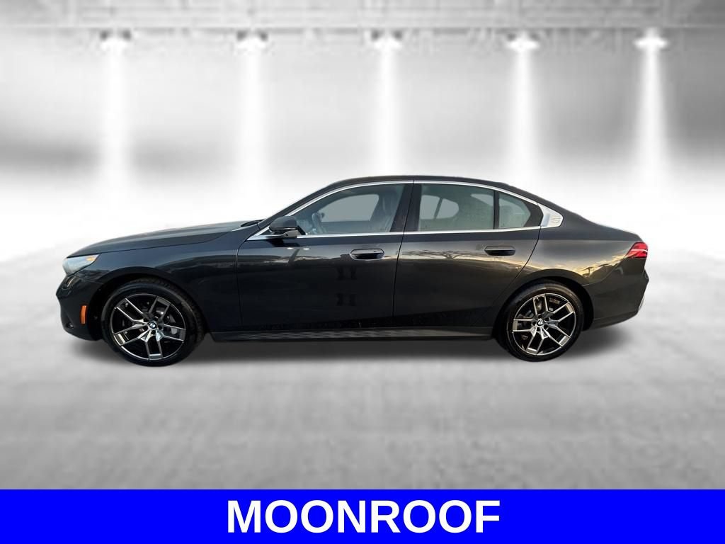 Used 2026 BMW 530i RWD image 7