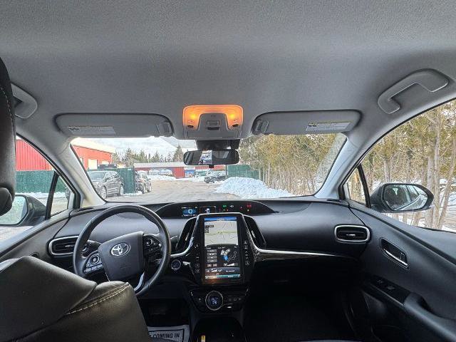 Used 2022 Toyota Prius Prime XLE FWD image 13