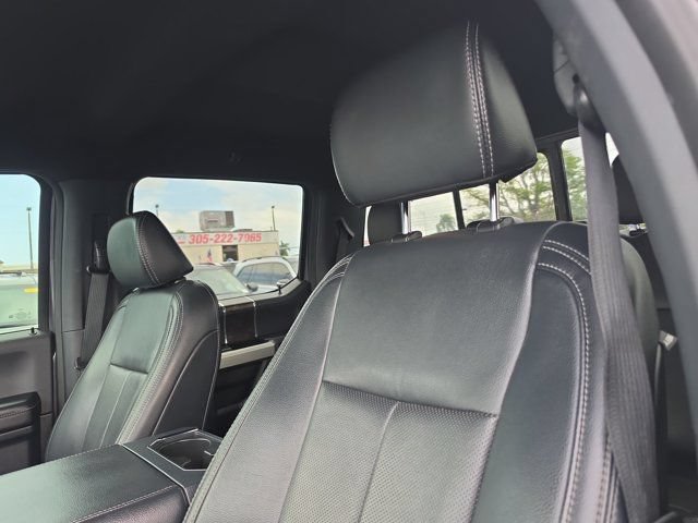 Certified 2022 Ford F250 Lariat w/ Black Appearance Package AWD/4WD image 19