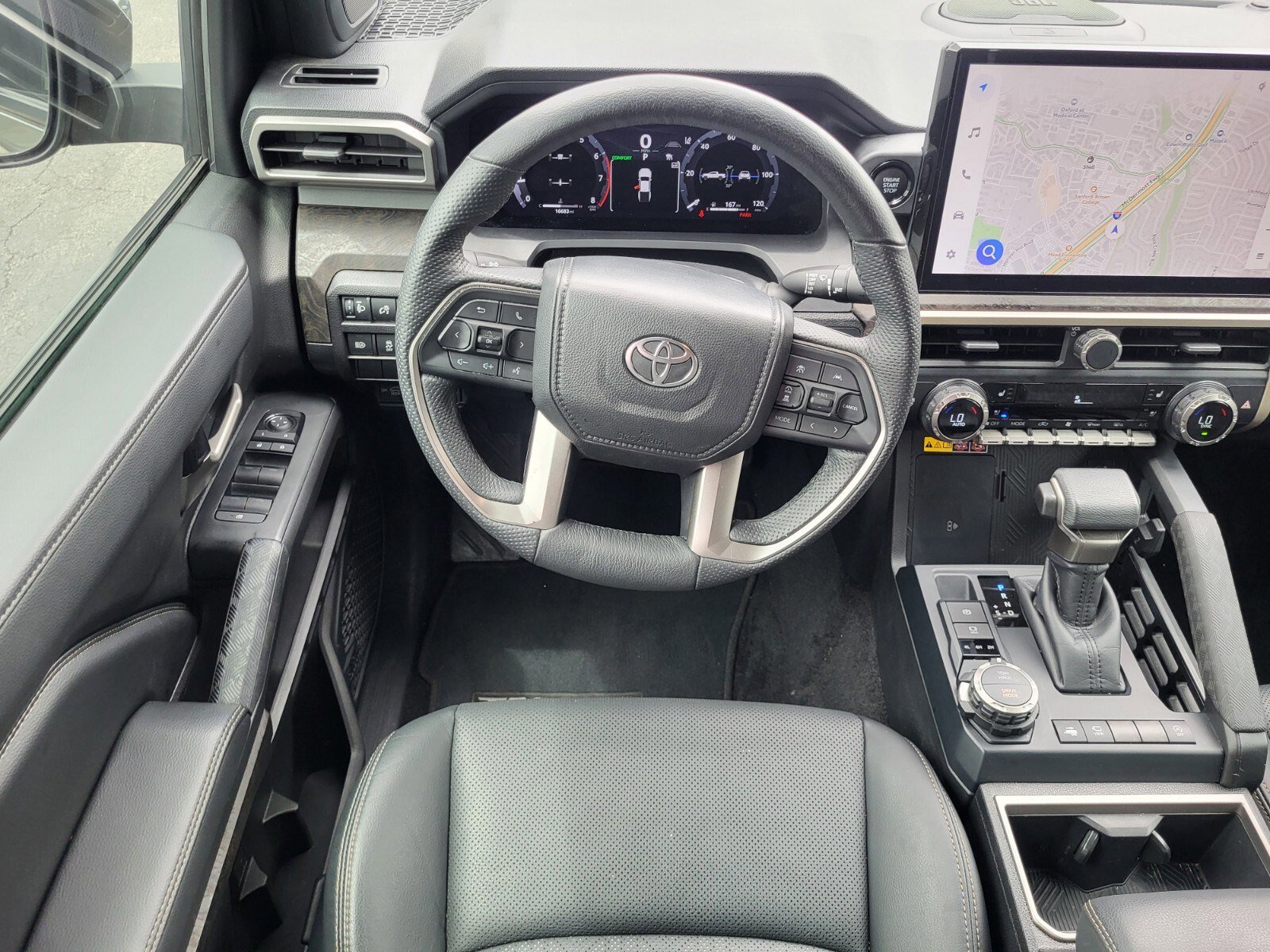 Used 2024 Toyota Tacoma Limited w/ Limited Package (LT) image 14