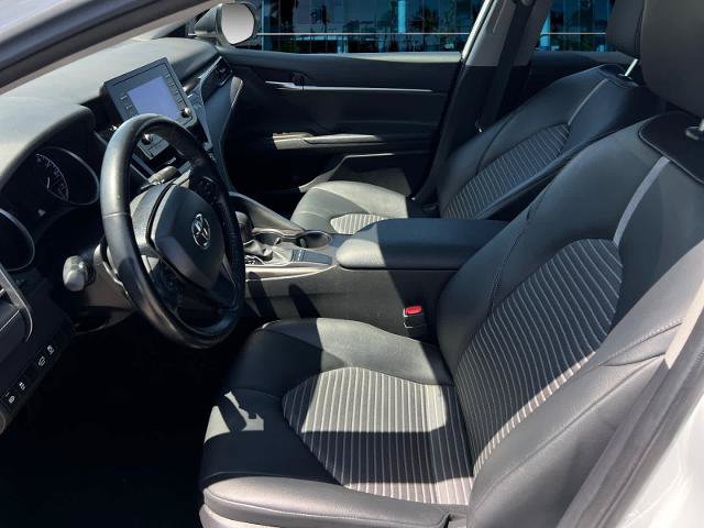 Used 2022 Toyota Camry SE FWD image 10