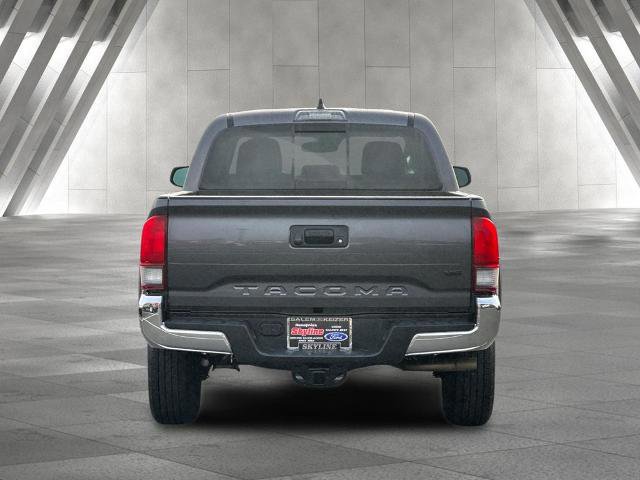 Used 2023 Toyota Tacoma SR5 w/ SX Package image 4