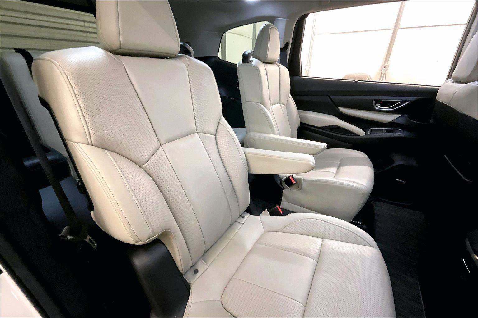 Used 2023 Subaru Ascent Limited w/ Technology Package image 26