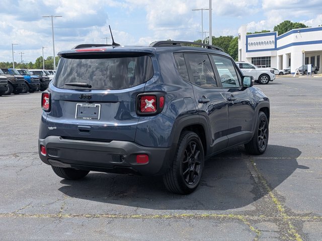Used 2020 Jeep Renegade Altitude FWD image 4