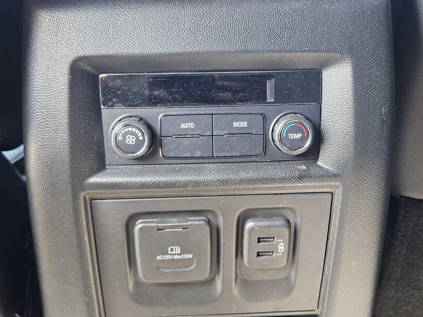 Used 2023 Chevrolet Traverse RS AWD/4WD image 16