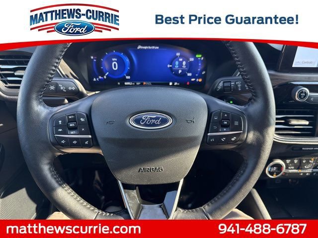 Certified 2020 Ford Escape Titanium w/ Titanium Premium Package 2.0 image 17