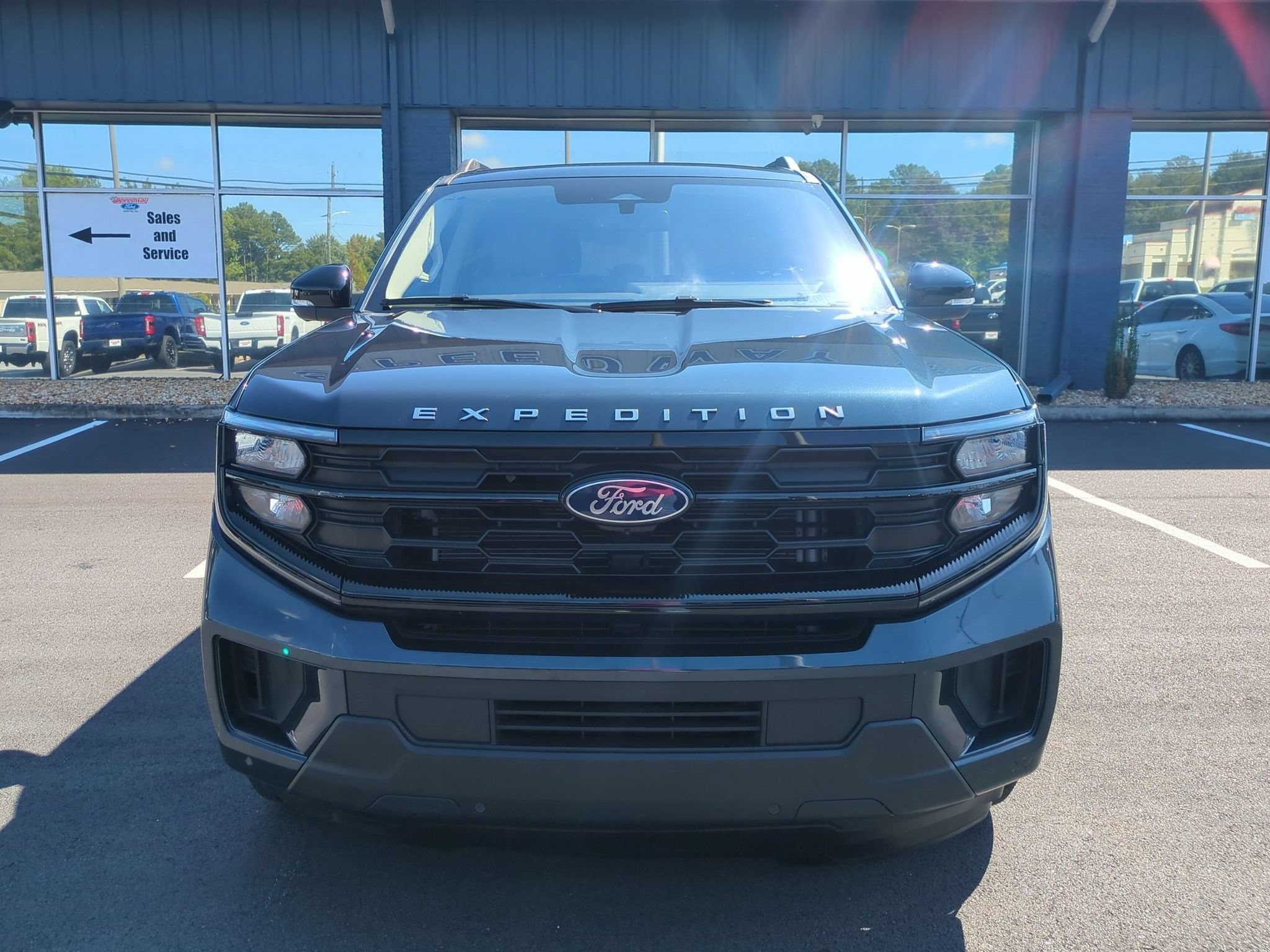 Certified 2025 Ford Expedition Max Active RWD image 2