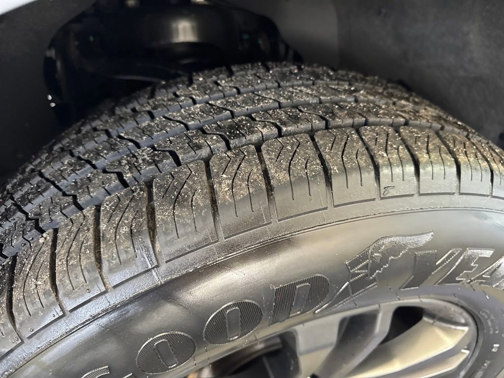 Certified 2022 Ford F150 XLT w/ Equipment Group 302A High image 33