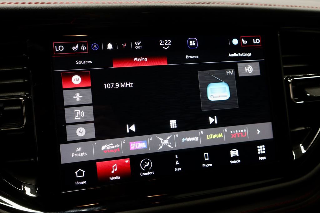 Used 2024 Dodge Durango R/T AWD/4WD image 4