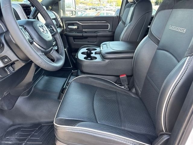 Used 2026 RAM 2500 Laramie AWD/4WD image 17