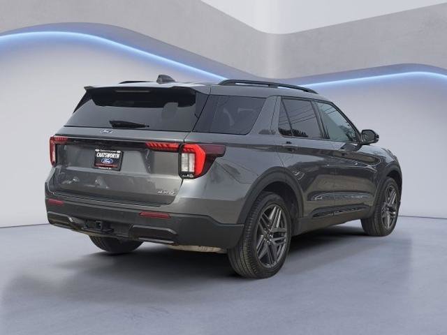 Certified 2025 Ford Explorer ST-Line w/ ST-Line Street Pack AWD/4WD video 3