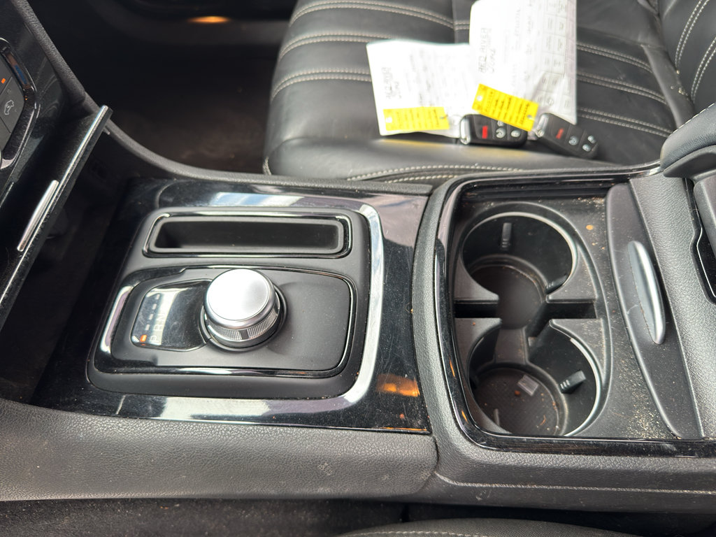 Used 2023 Chrysler 300 S RWD image 13