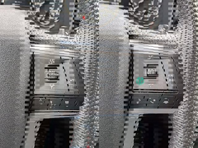 Used 2022 Mitsubishi Outlander SE image 21