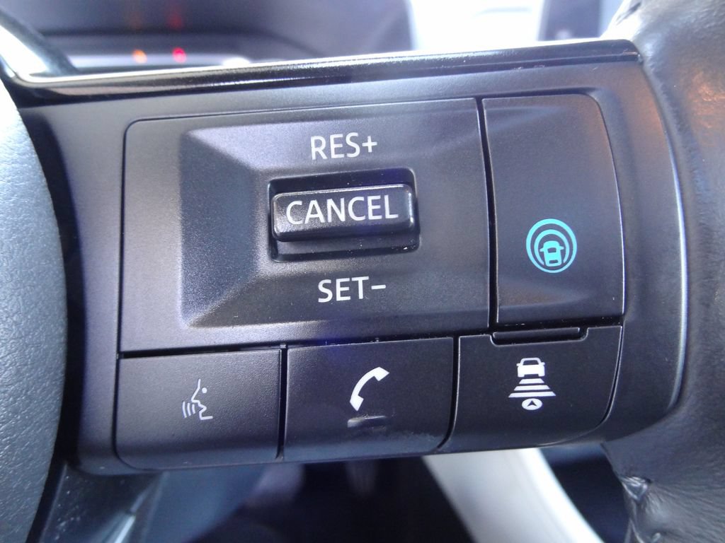Used 2021 Nissan Rogue SL FWD image 20