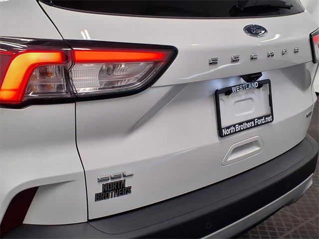 Certified 2021 Ford Escape SEL image 26