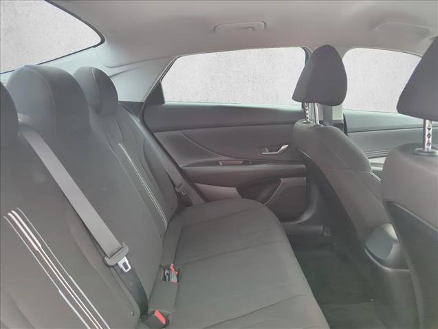 Used 2023 Hyundai Elantra SEL w/ Convenience Package FWD image 22