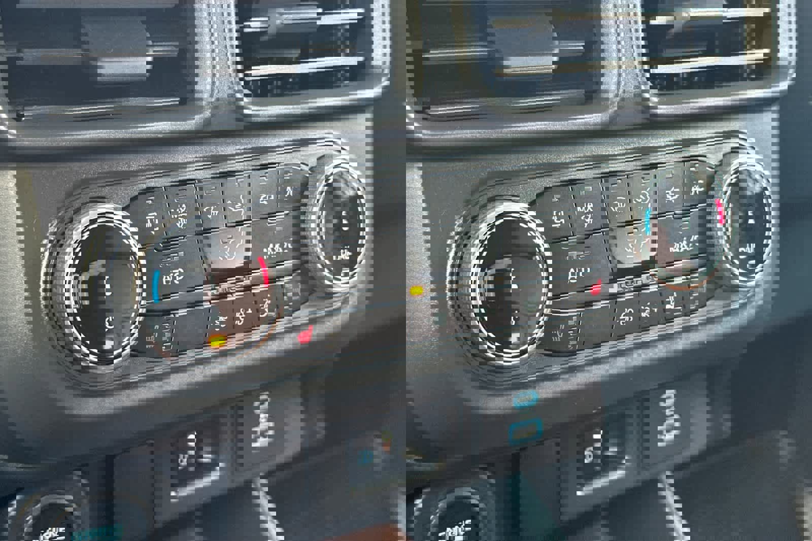 Certified 2024 Ford Maverick Lariat image 20