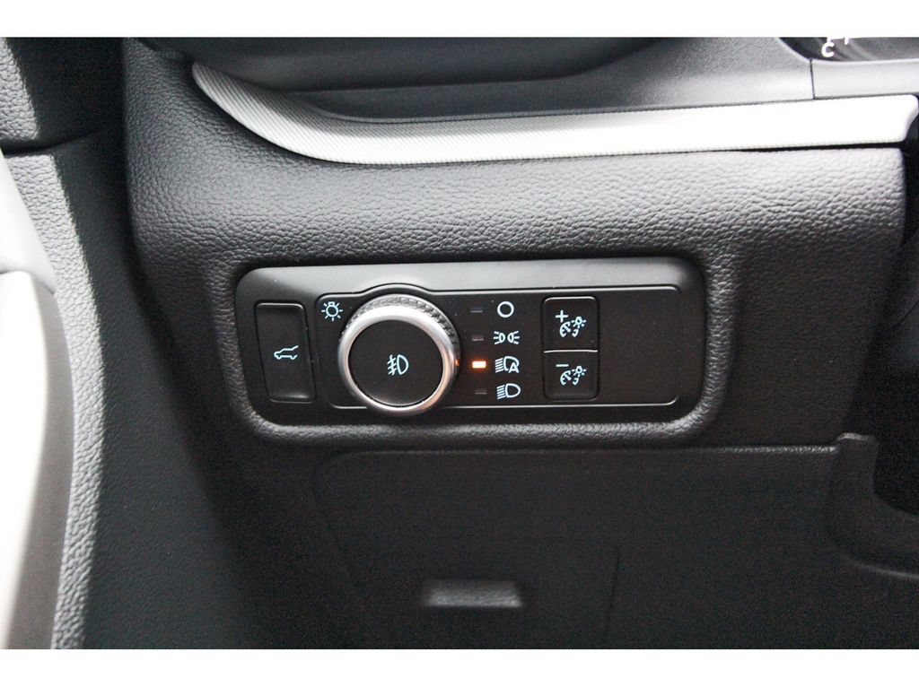 Certified 2023 Ford Explorer XLT w/ Equipment Group 202A RWD image 21