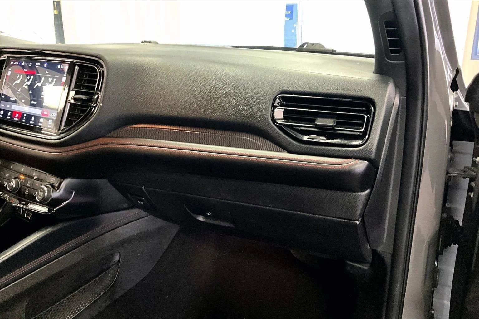 Used 2023 Dodge Durango GT image 15