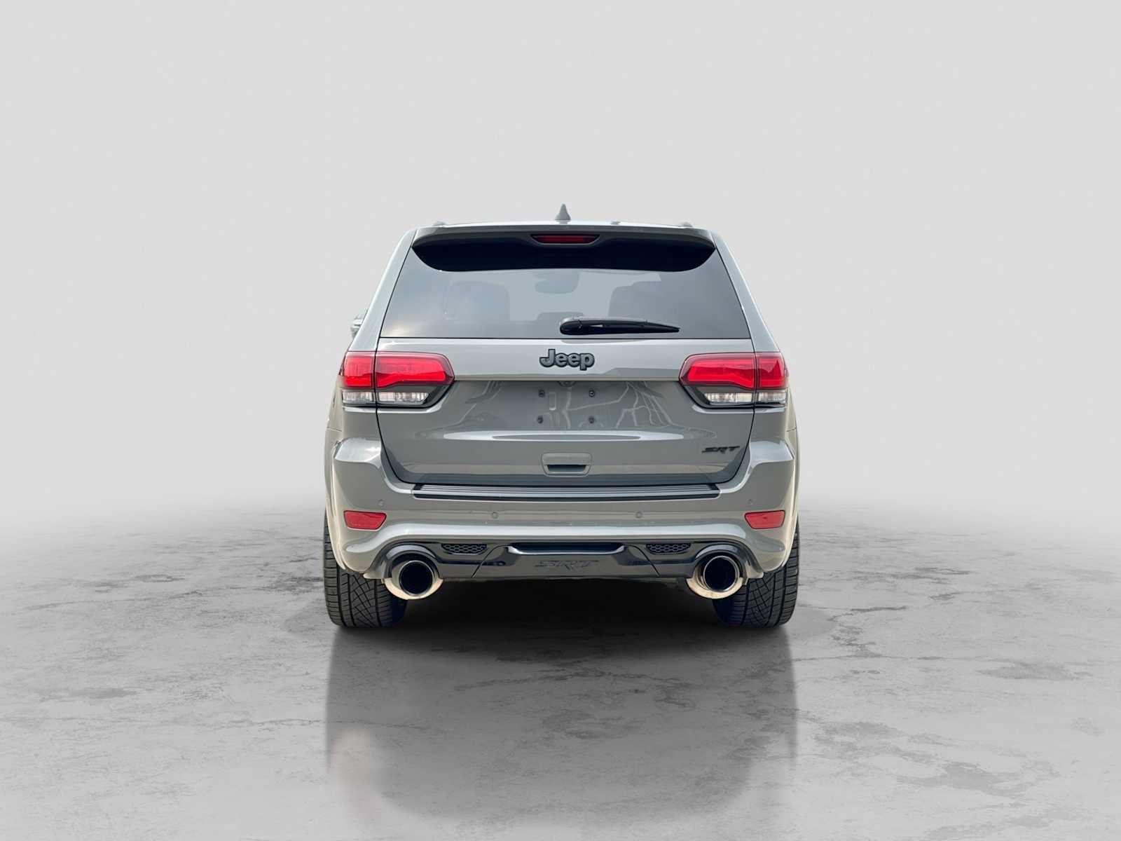 Used 2020 Jeep Grand Cherokee SRT w/ Trailer Tow Group IV AWD/4WD image 5