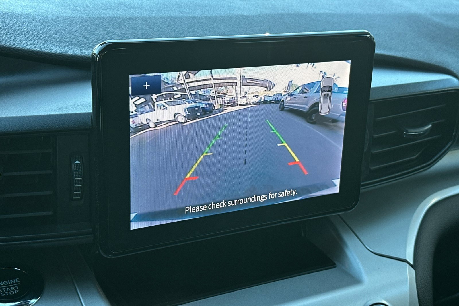 Certified 2022 Ford Explorer XLT image 19