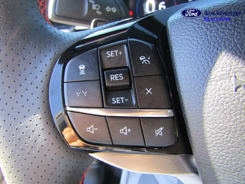 Certified 2026 Ford Explorer ST AWD/4WD image 21