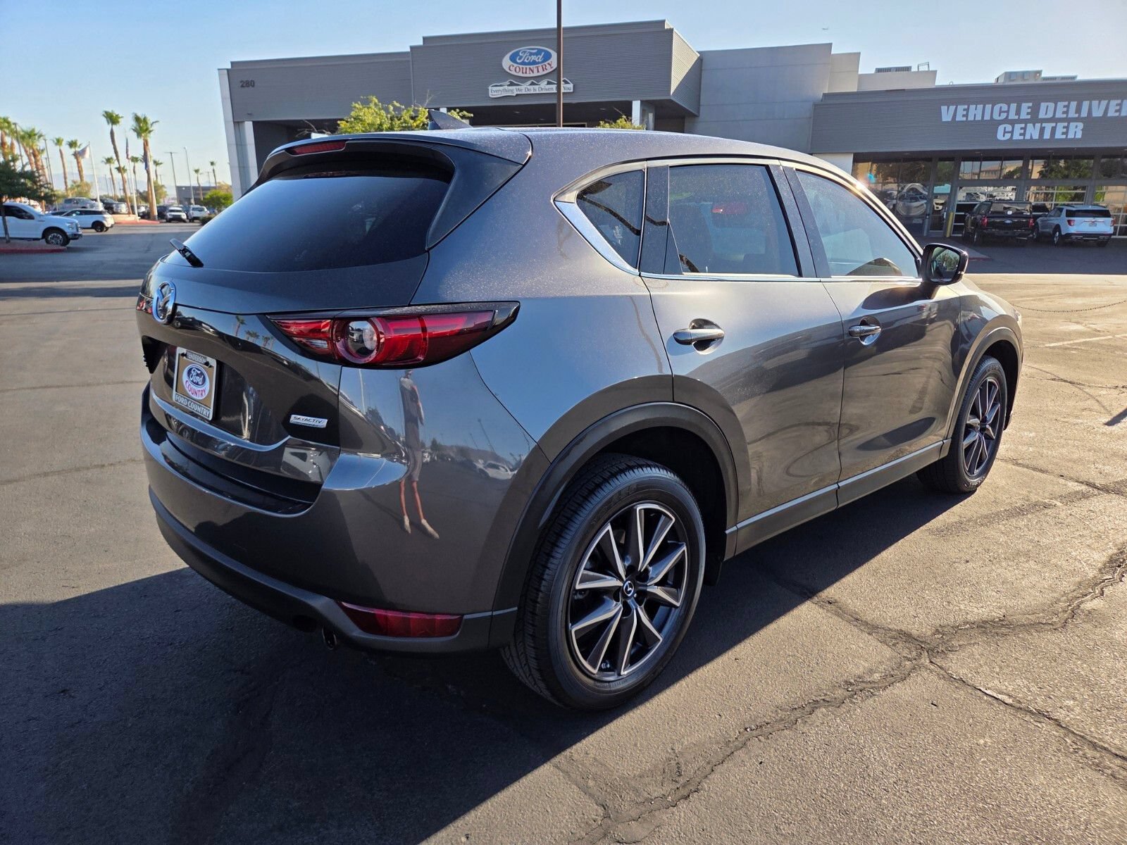 Used 2017 MAZDA CX-5 Grand Touring AWD/4WD image 6