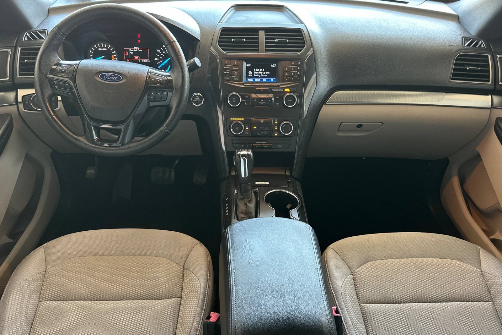 Certified 2018 Ford Explorer XLT FWD image 12