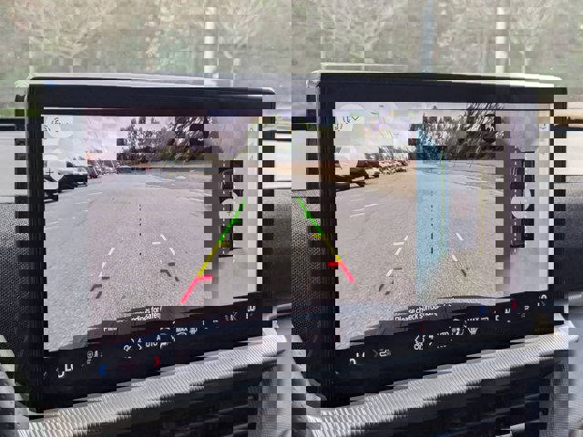 Certified 2025 Ford Explorer ST-Line w/ Premium Package image 26