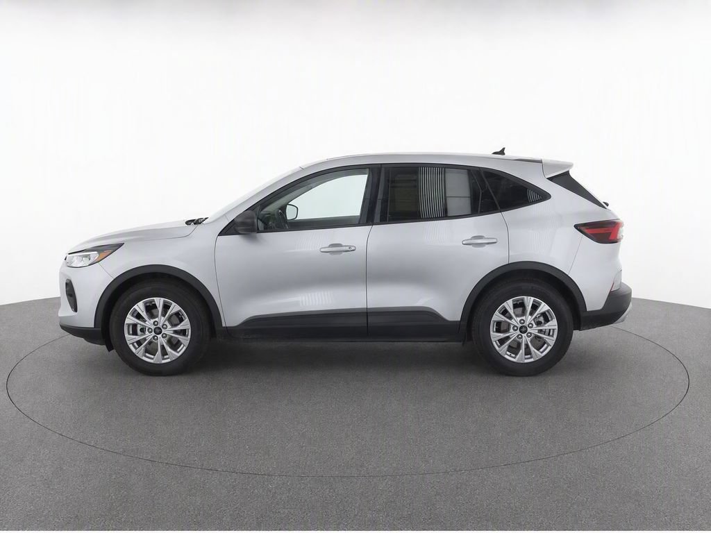 Certified 2025 Ford Escape Active w/ Cold Weather Package FWD image 10