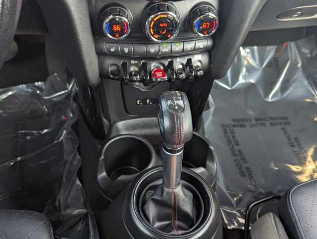 Used 2019 MINI Cooper S image 18