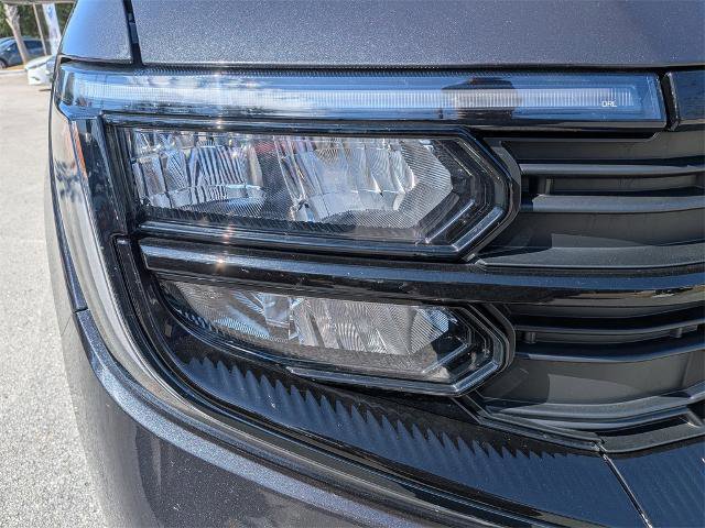 Certified 2025 Ford Expedition Max Active image 9