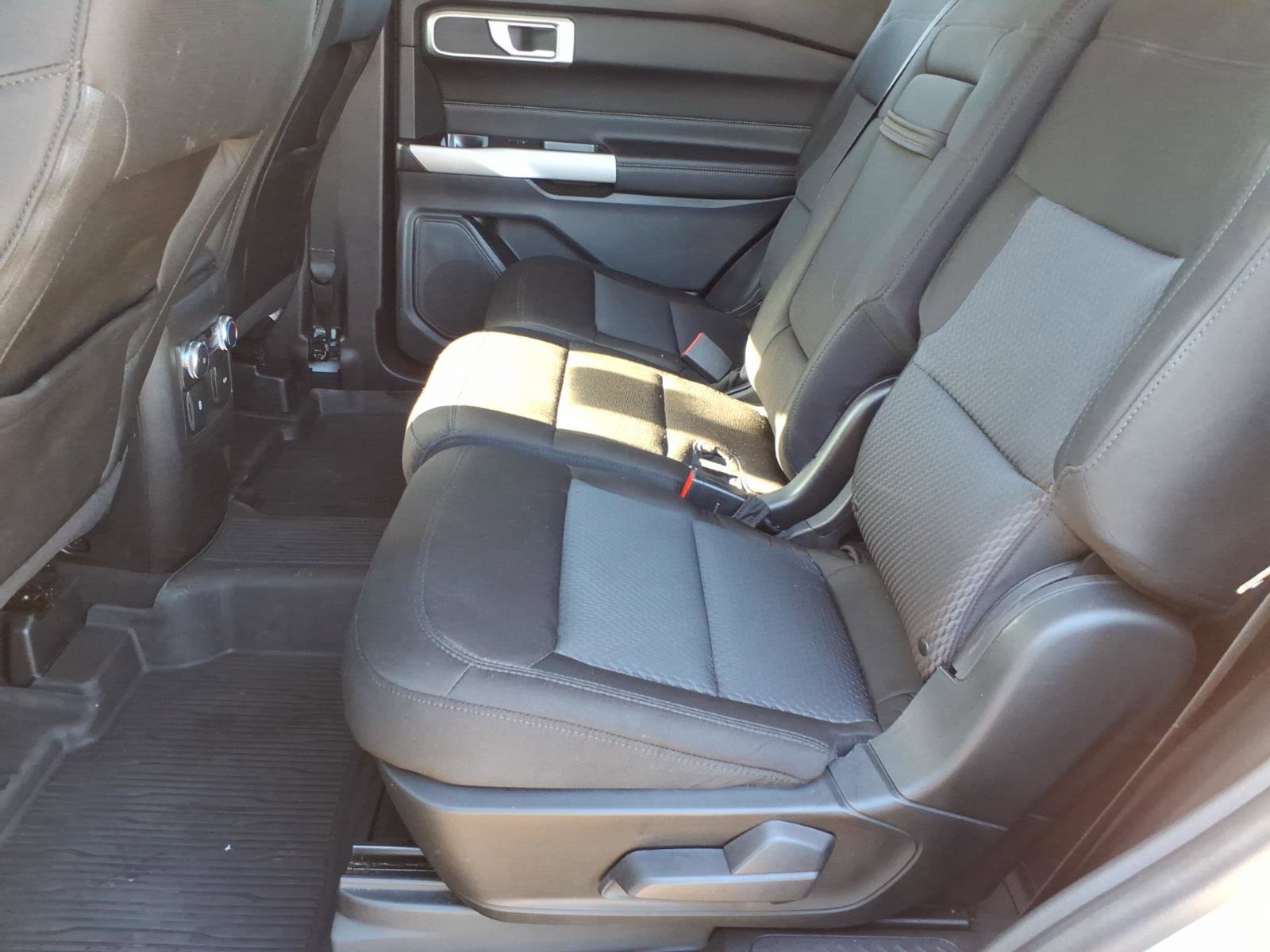 Certified 2022 Ford Explorer XLT image 13