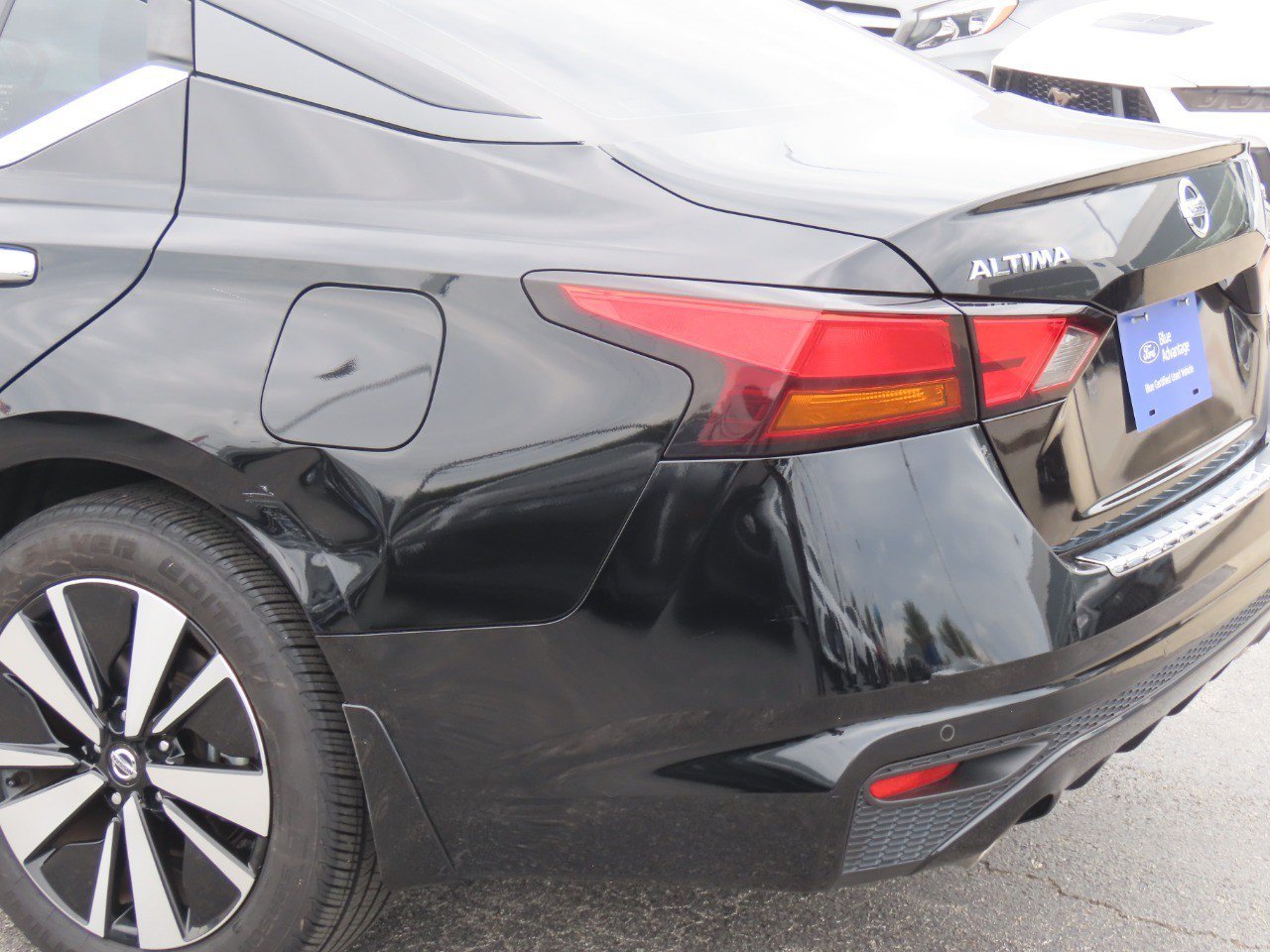 Used 2022 Nissan Altima 2.5 SV w/ SV Premium Package FWD image 13