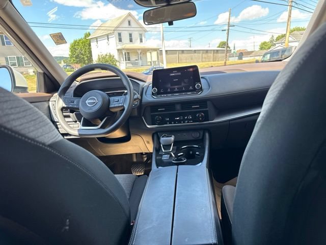 Used 2023 Nissan Rogue SV AWD/4WD image 36