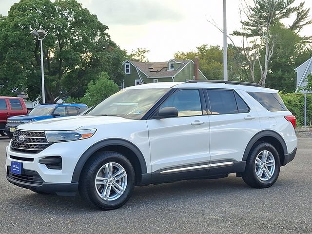 Certified 2020 Ford Explorer XLT w/ Comfort Package AWD/4WD image 3