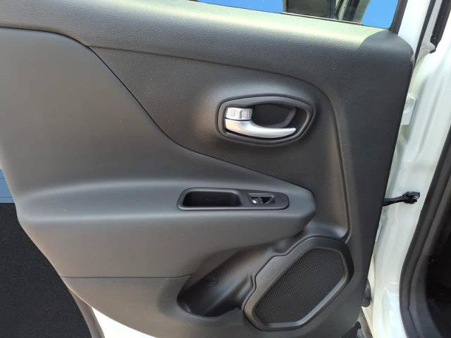 Used 2023 Jeep Renegade Limited AWD/4WD image 17