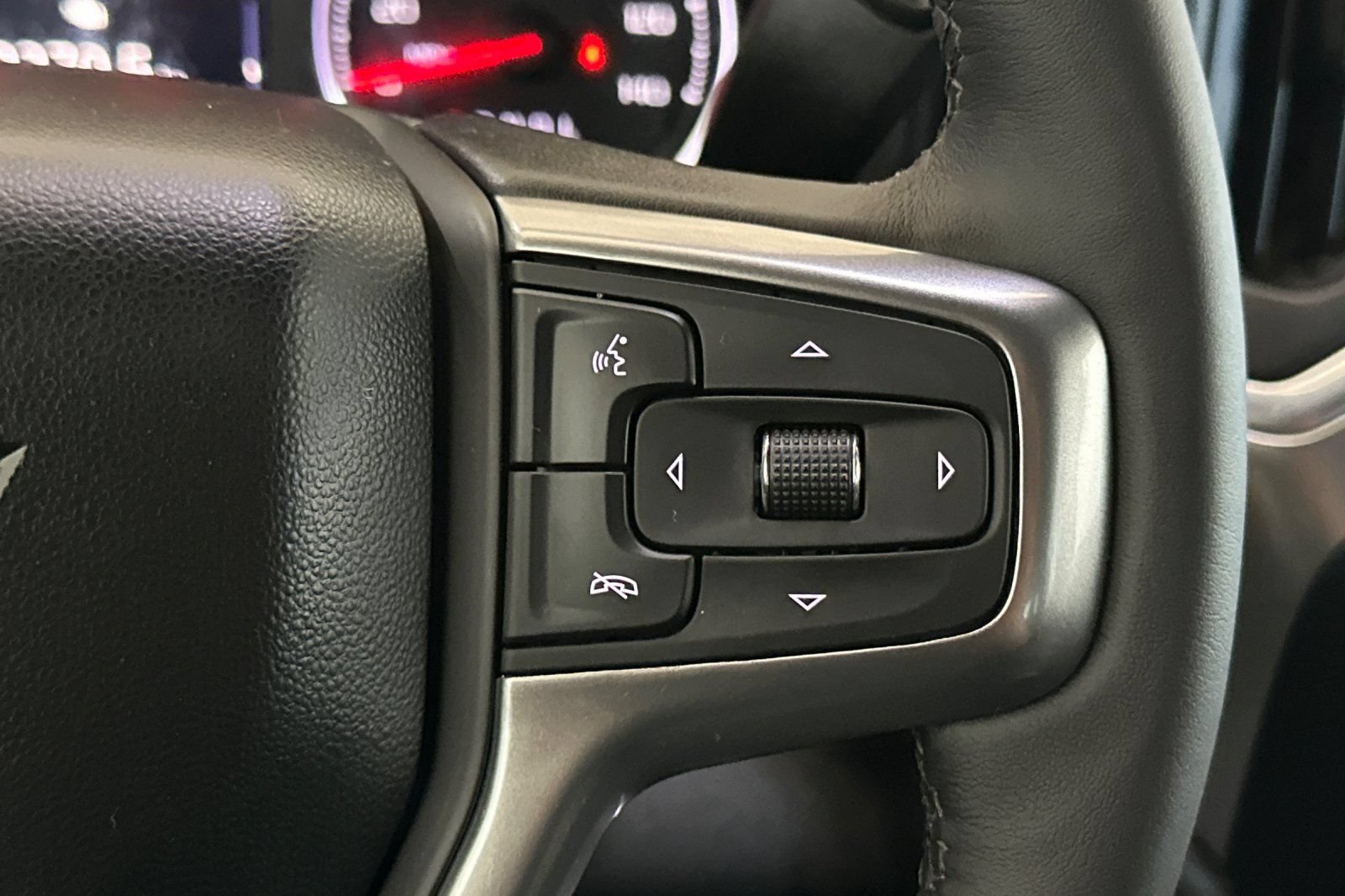 Used 2021 Chevrolet Silverado 1500 LT Trail Boss w/ Convenience Package II AWD/4WD image 25