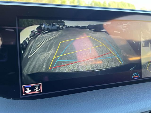 Used 2020 Lexus ES 300h Ultra Luxury image 32