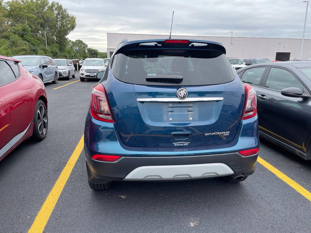 Used 2019 Buick Encore Sport Touring w/ Safety Package AWD/4WD image 3