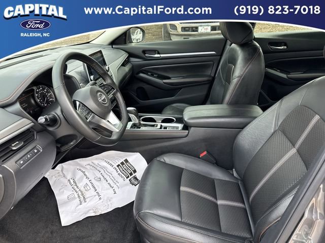 Used 2025 Nissan Altima 2.5 SR image 17