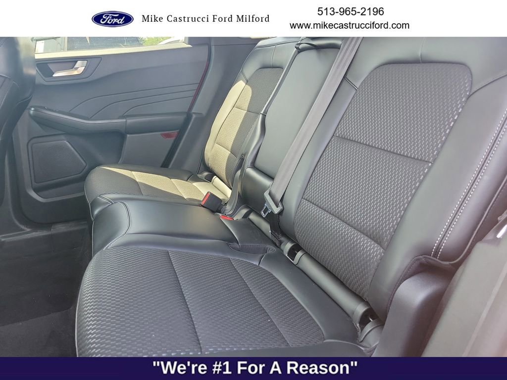Certified 2024 Ford Escape SE FWD image 19