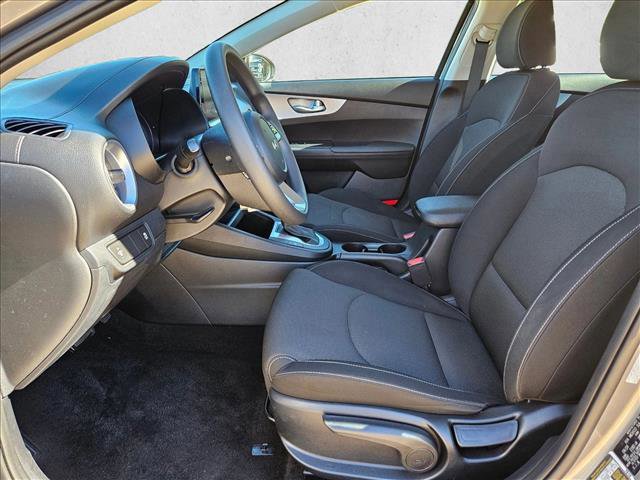 Used 2024 Kia Forte LXS FWD image 15