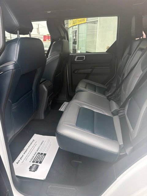 Certified 2024 Ford Bronco Outer Banks AWD/4WD image 13