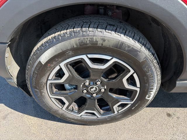 Certified 2025 Ford Bronco Sport Outer Banks w/ Outer Banks Tech Package+ AWD/4WD image 11