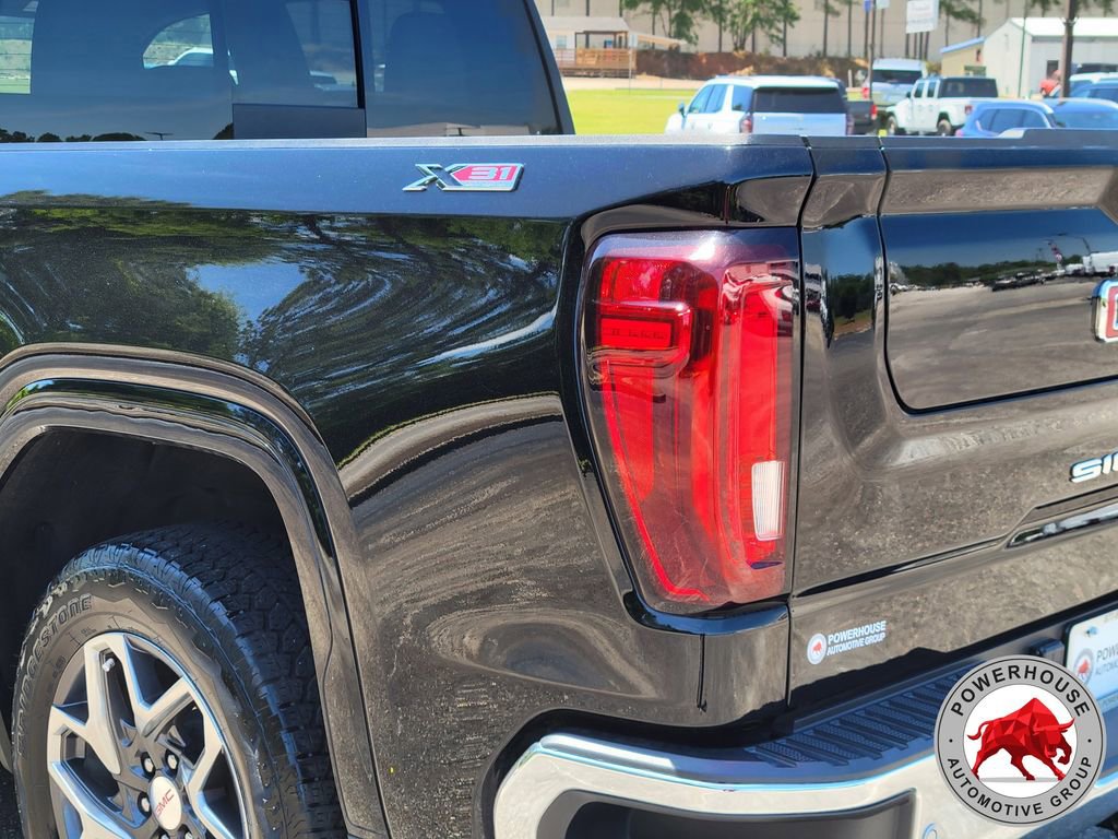 Used 2024 GMC Sierra 1500 SLT w/ SLT Premium Plus Package AWD/4WD image 13