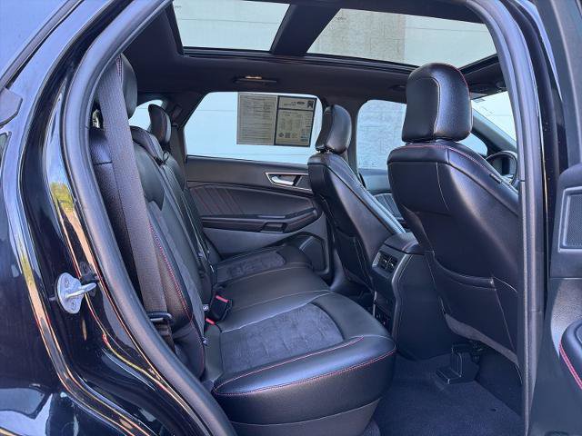 Certified 2024 Ford Edge ST-Line AWD/4WD image 27