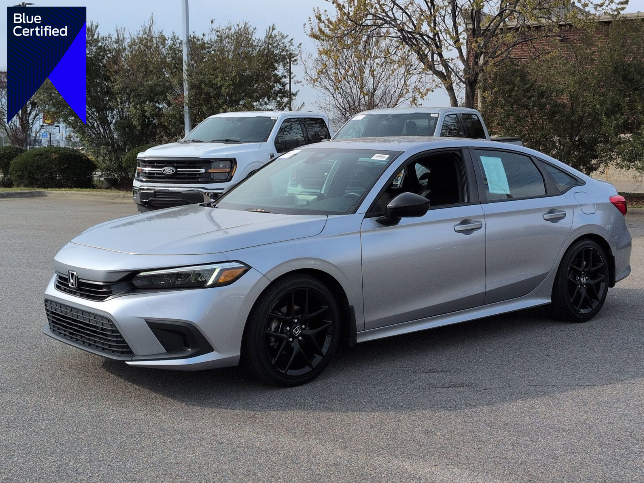 Used 2023 Honda Civic Sport image 1