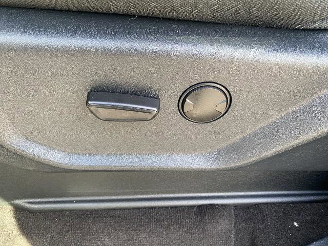 Certified 2022 Ford Expedition XLT image 15