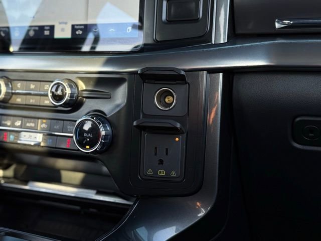 Certified 2022 Ford F150 Lariat w/ Equipment Group 502A High image 29